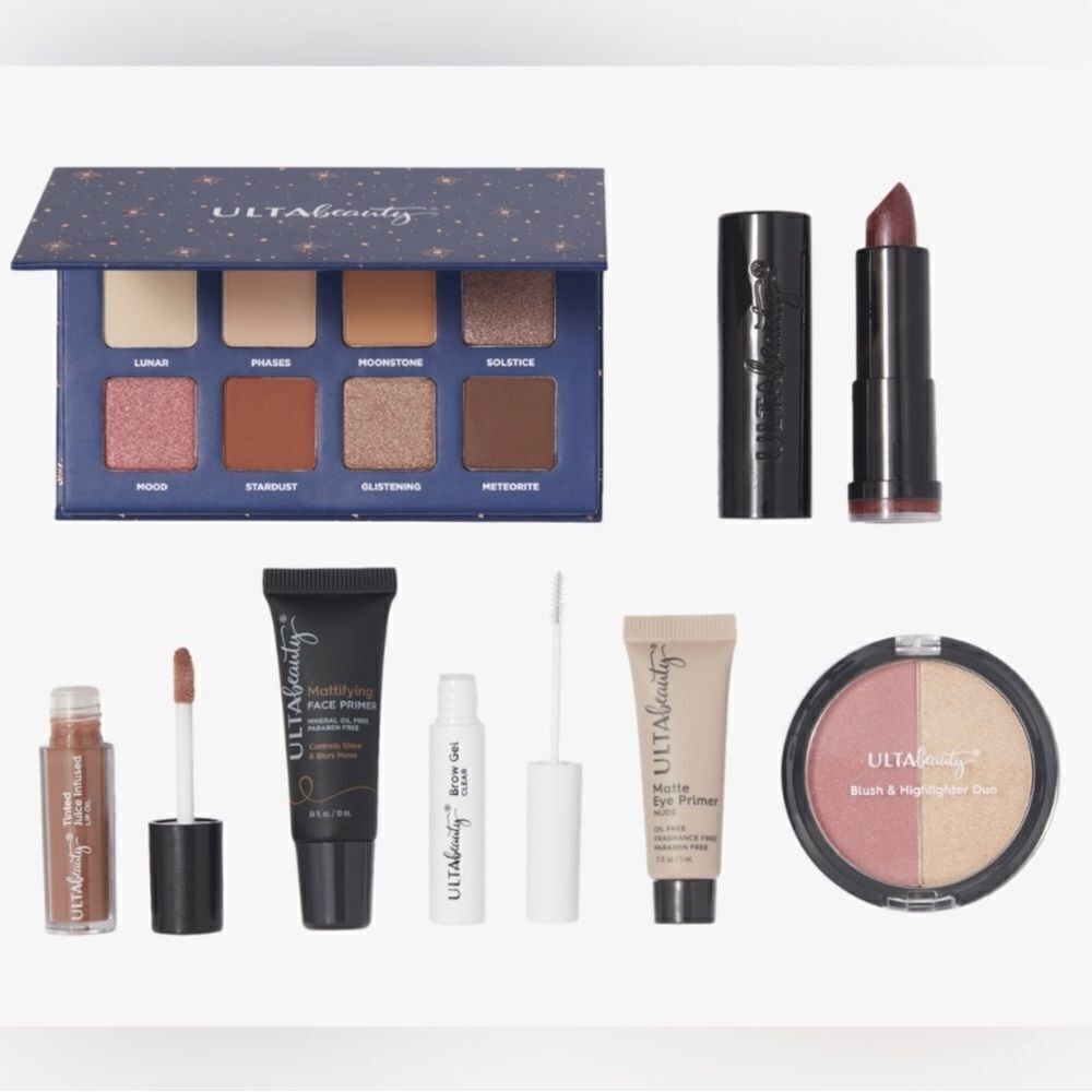 Ulta beauty Green Velvet Makeup Gift bag D7‎